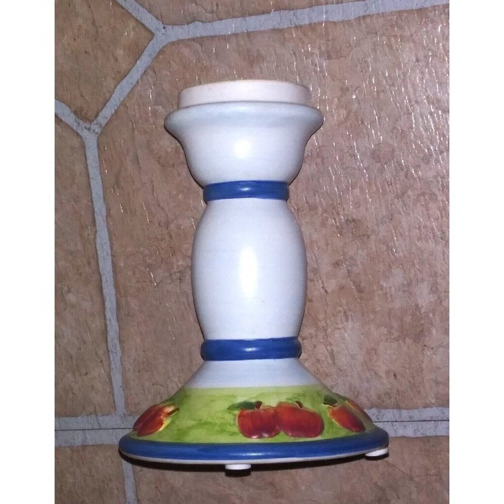 Yankee Candle-Holder by Michael Sparks embossed Apples 3D ceramic 5"x4" white